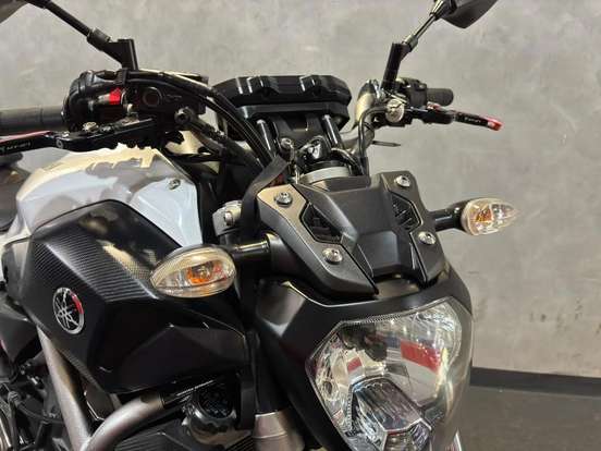 YAMAHA-MT-07 ABS-2016