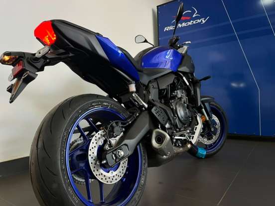 YAMAHA-MT-07 CONNECTED ABS YAMAHA-MT-07 CONNECTED ABS-2025