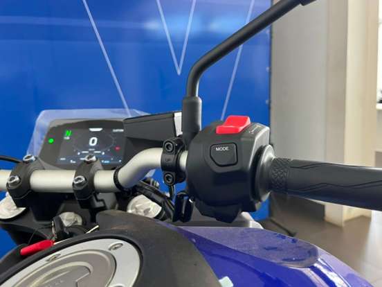 YAMAHA-MT-07 CONNECTED ABS-2025