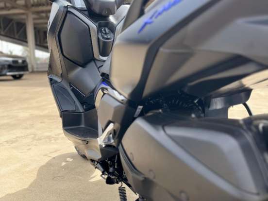 YAMAHA-XMAX 300 CONNECTED ABS YAMAHA-XMAX 300 CONNECTED ABS-2026