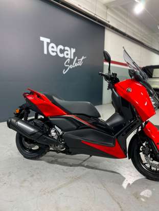 YAMAHA-XMAX 300 CONNECTED ABS-2026