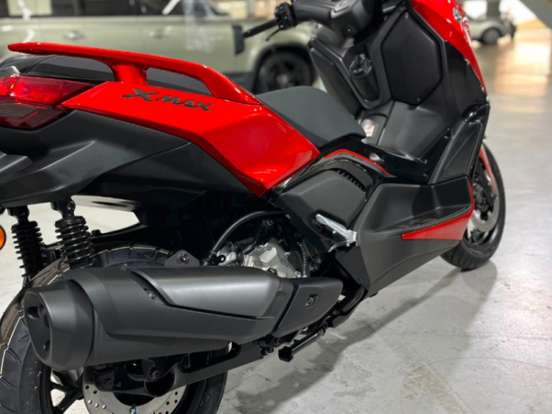 YAMAHA-XMAX 300 CONNECTED ABS YAMAHA-XMAX 300 CONNECTED ABS-2026