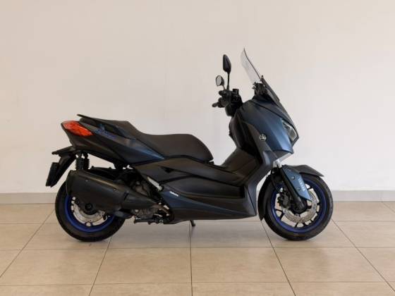 YAMAHA XMAX ABS 