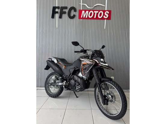 YAMAHA-XTZ 250 LANDER CONNECTED-2026