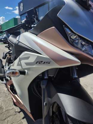 YAMAHA-YZF R15-2026
