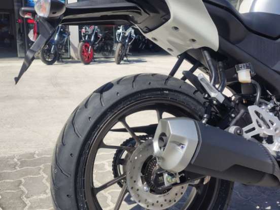 YAMAHA-YZF R15 YAMAHA-YZF R15-2026