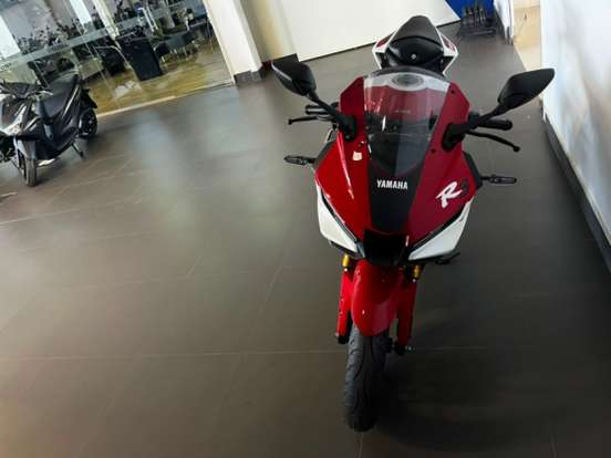 YAMAHA-YZF R3 ABS CONNECTED 70th ANNIVERSARY YAMAHA-YZF R3 ABS CONNECTED 70th ANNIVERSARY-2026