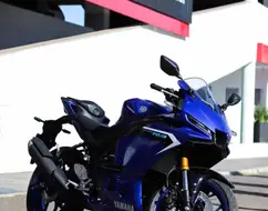 YAMAHA YZF R3 ABS CONNECTED YAMAHA YZF R3 ABS CONNECTED