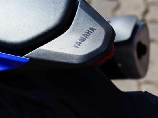 YAMAHA-YZF R3 ABS CONNECTED YAMAHA-YZF R3 ABS CONNECTED-2026
