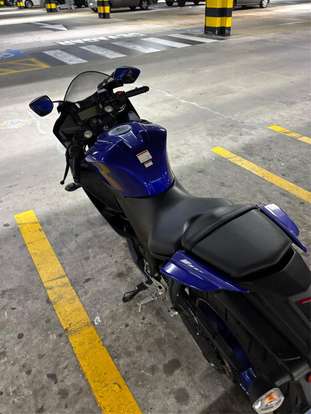 YAMAHA-YZF R15-2025
