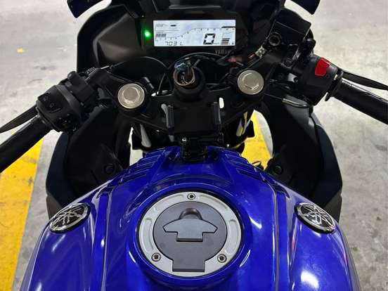 YAMAHA-YZF R15 YAMAHA-YZF R15-2025