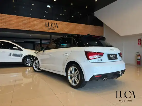 AUDI-A1-1.8 TFSI SPORTBACK AMBITION GASOLINA 4P S-TRONIC AUDI-A1-2015