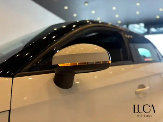 AUDI-A1-2015