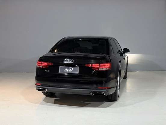 AUDI-A4-2019