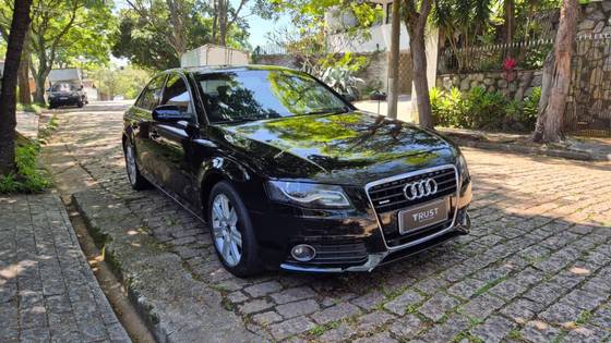 AUDI A4 3.2 FSI QUATTRO V6 24V GASOLINA 4P TIPTRONIC