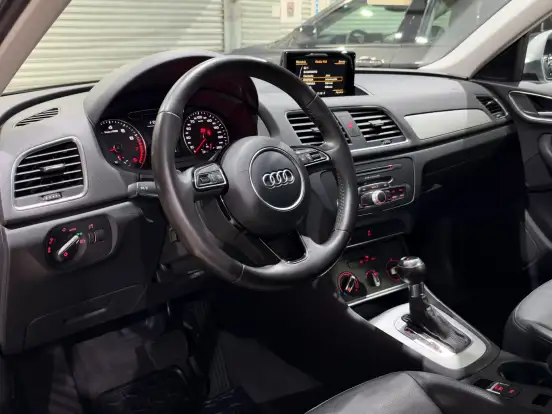 AUDI-Q3-1.4 TFSI ATTRACTION FLEX 4P S TRONIC AUDI-Q3-2017