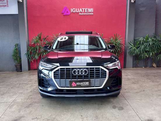 AUDI-Q3-2021