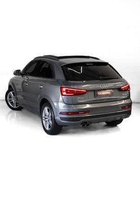 AUDI-Q3-2018