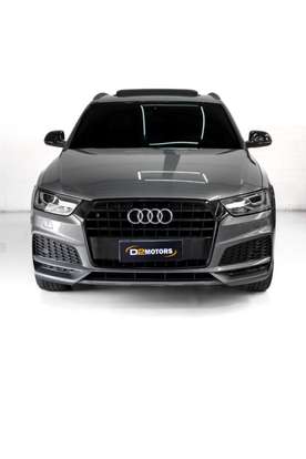 AUDI-Q3-2018