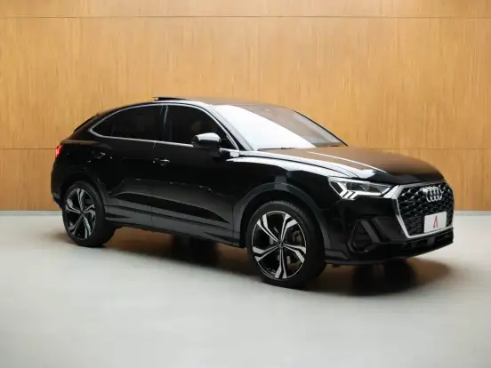 AUDI-Q3-2.0 40 TFSI GASOLINA SPORTBACK PERFORMANCE QUATTRO TIPTRONIC AUDI-Q3-2024