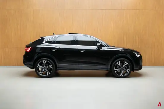 AUDI-Q3-2024