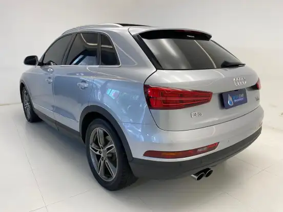 AUDI-Q3-2015