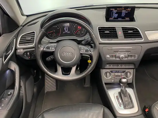 AUDI-Q3-2015
