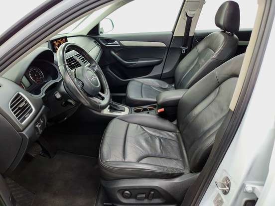 AUDI-Q3-2013