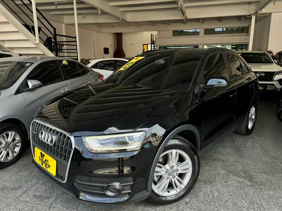 AUDI Q3 2.0 TFSI AMBIENTE QUATTRO 4P GASOLINA S TRONIC