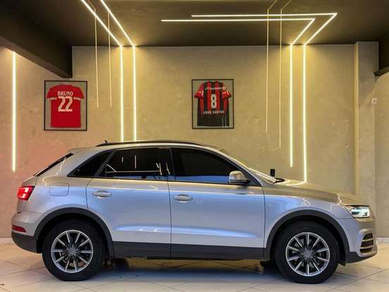 AUDI-Q3-2015