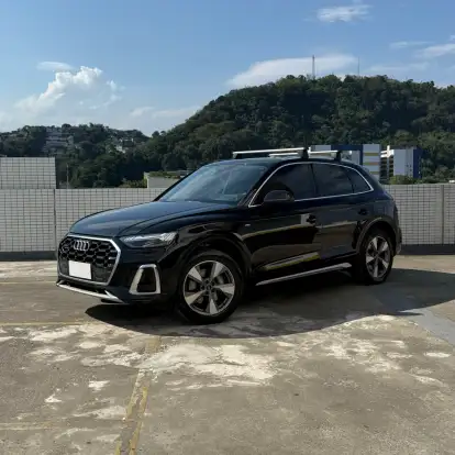 AUDI-Q5-2023