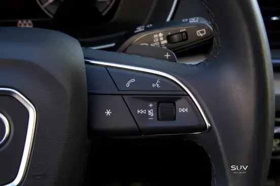 AUDI-Q5-2022