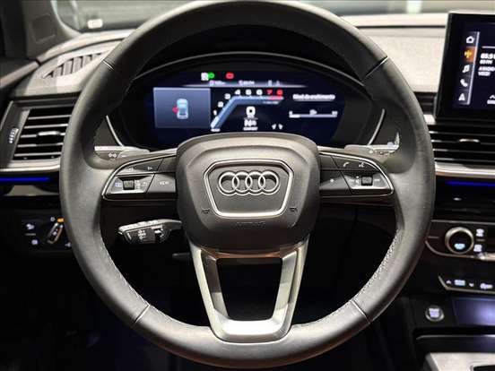 AUDI-Q5-2.0 45 TFSI GASOLINA S LINE BLACK QUATTRO S TRONIC AUDI-Q5-2024