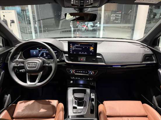 AUDI-Q5-2024