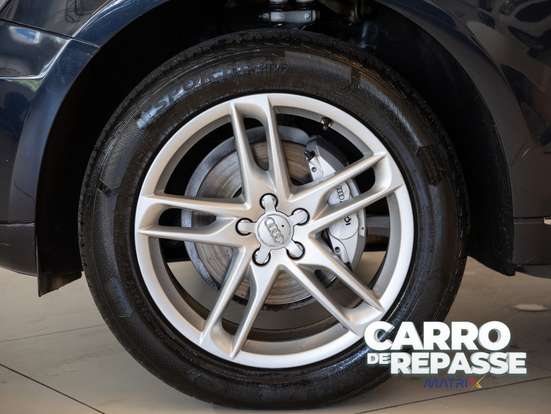 AUDI-Q5-2015