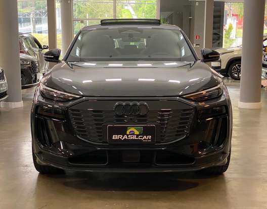 AUDI-Q6 E-TRON-2025
