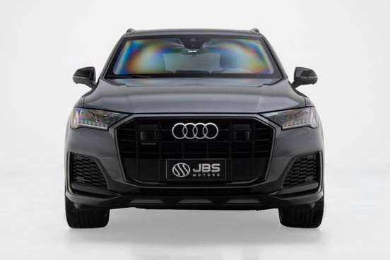 AUDI-Q7-2022
