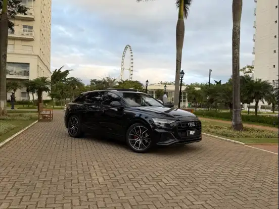 AUDI-Q8-3.0 TFSI GASOLINA PERFORMANCE BLACK QUATTRO TIPTRONIC AUDI-Q8-2021