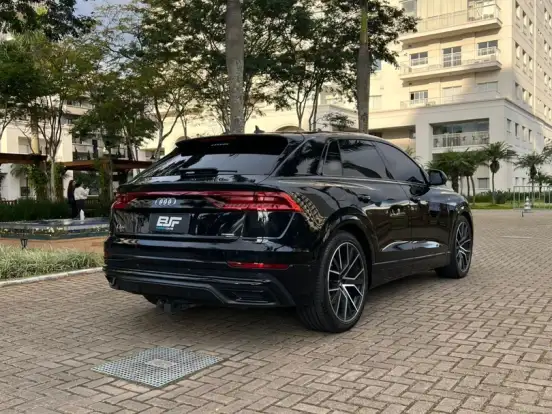 AUDI-Q8-3.0 TFSI GASOLINA PERFORMANCE BLACK QUATTRO TIPTRONIC AUDI-Q8-2021