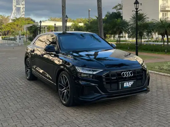 AUDI-Q8-3.0 TFSI GASOLINA PERFORMANCE BLACK QUATTRO TIPTRONIC AUDI-Q8-2021