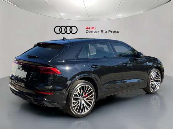 AUDI-Q8-3.0 TFSI GASOLINA PERFORMANCE BLACK QUATTRO TIPTRONIC AUDI-Q8-2025