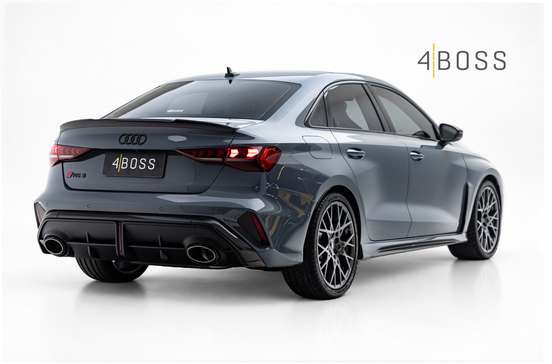 AUDI-RS3-2.5 TFSI GASOLINA SEDAN TRACK QUATTRO S-TRONIC AUDI-RS3-2025