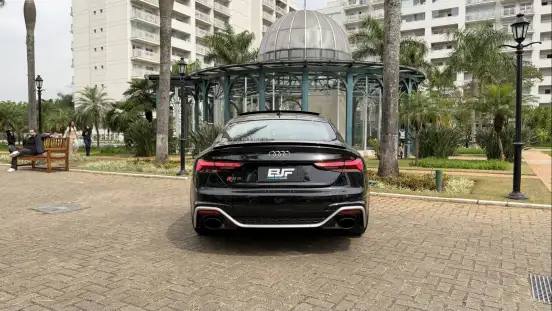 AUDI-RS5-2020