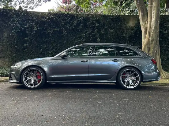 AUDI-RS6-4.0 AVANT V8 32V BI-TURBO GASOLINA 4P TIPTRONIC AUDI-RS6-2017