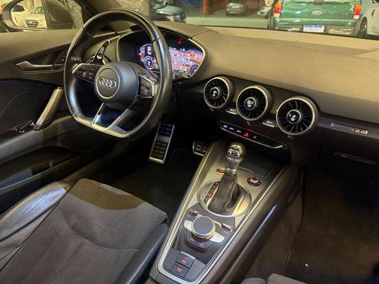 AUDI-TT-2.0 TFSI COUPÉ ATTRACTION 2P GASOLINA S-TRONIC AUDI-TT-2015