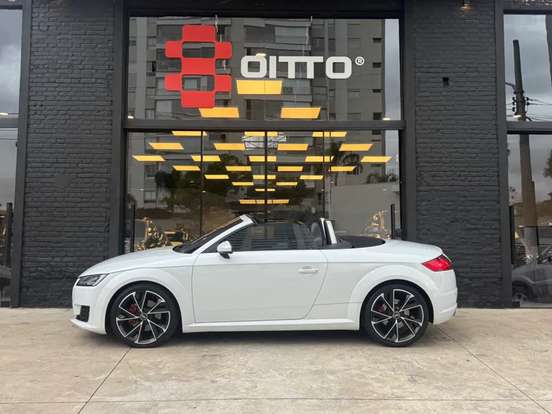 AUDI-TT-2015