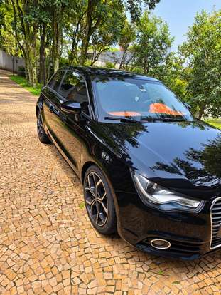 AUDI-A1-2011