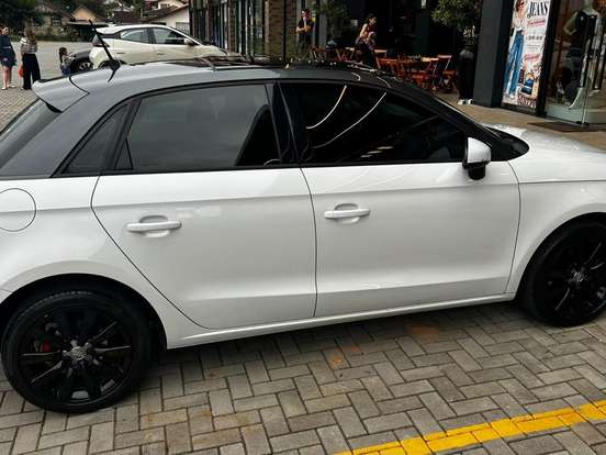 AUDI-A1-1.4 TFSI SPORTBACK ATTRACTION 16V 122CV GASOLINA 4P S-TRONIC AUDI-A1-2014
