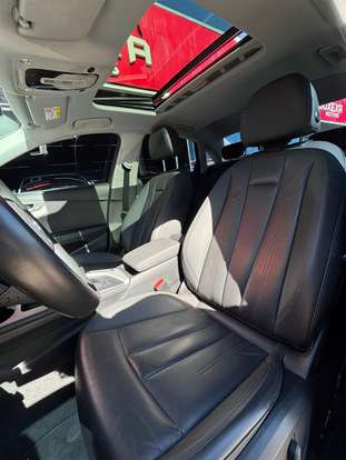 AUDI-A4-2021