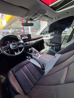 AUDI-A4-2021